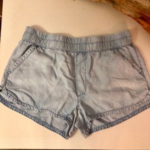 American Eagle shorts M